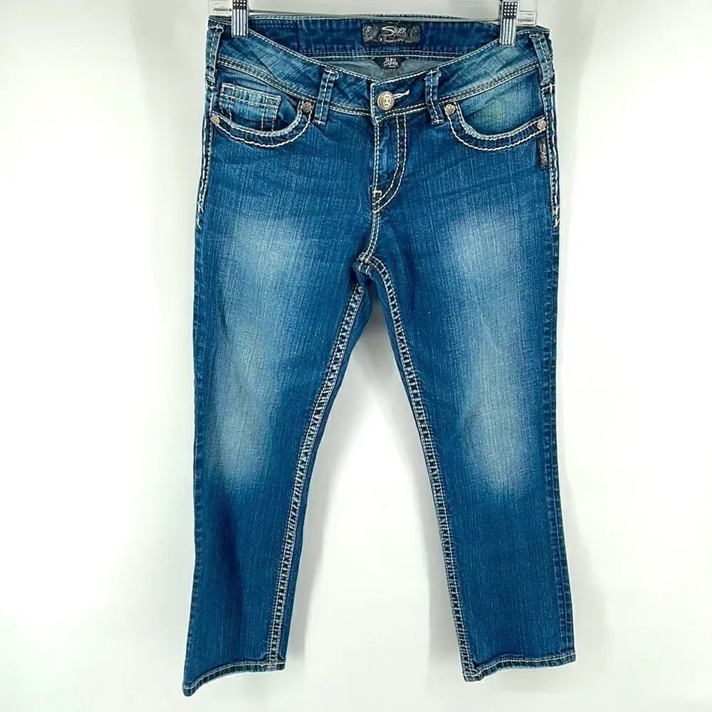 Silver Suki Capri blue jeans denim western stitching embroidery EUC 28 cowgirl